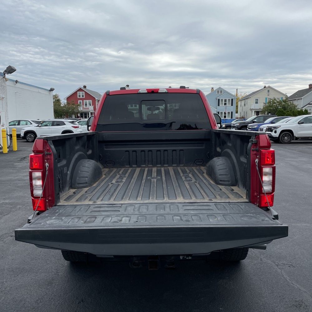 2022 Ford F-350 Super Duty Lariat