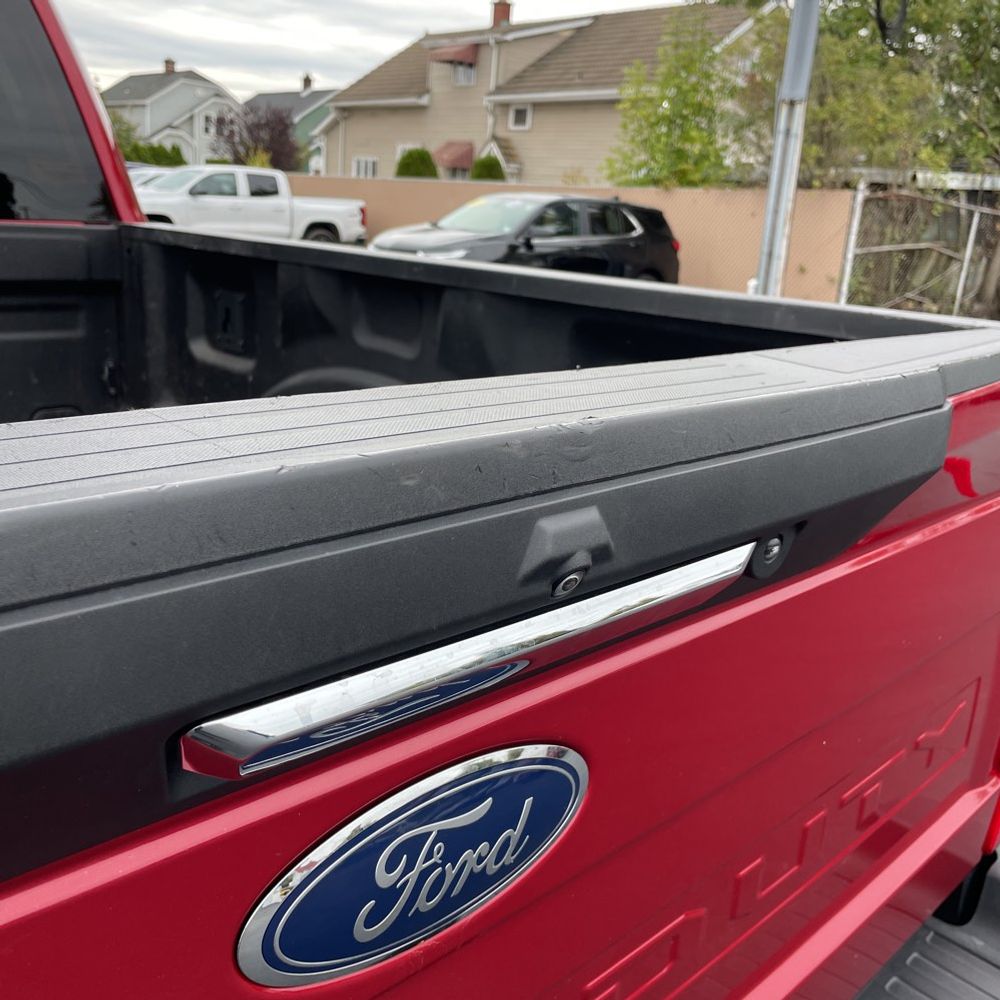 2022 Ford F-350 Super Duty Lariat