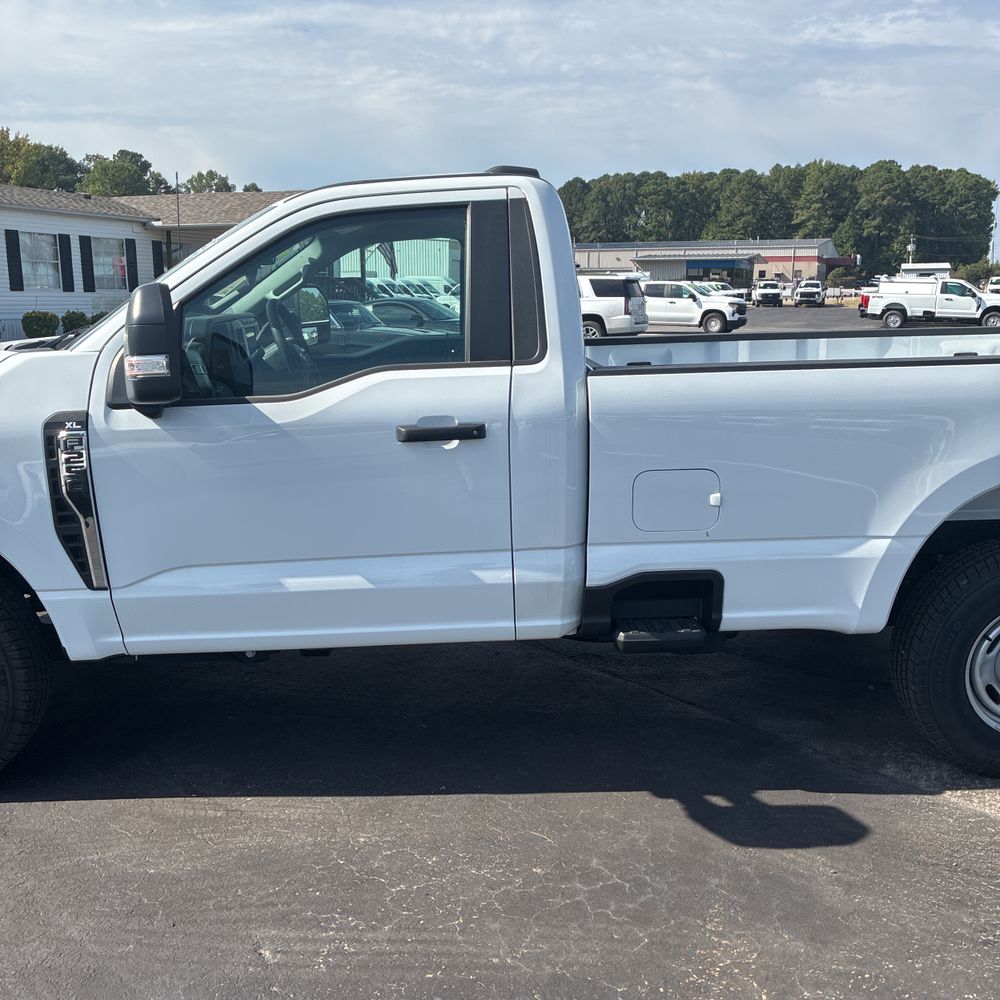 2023 Ford F-250 Super Duty XL