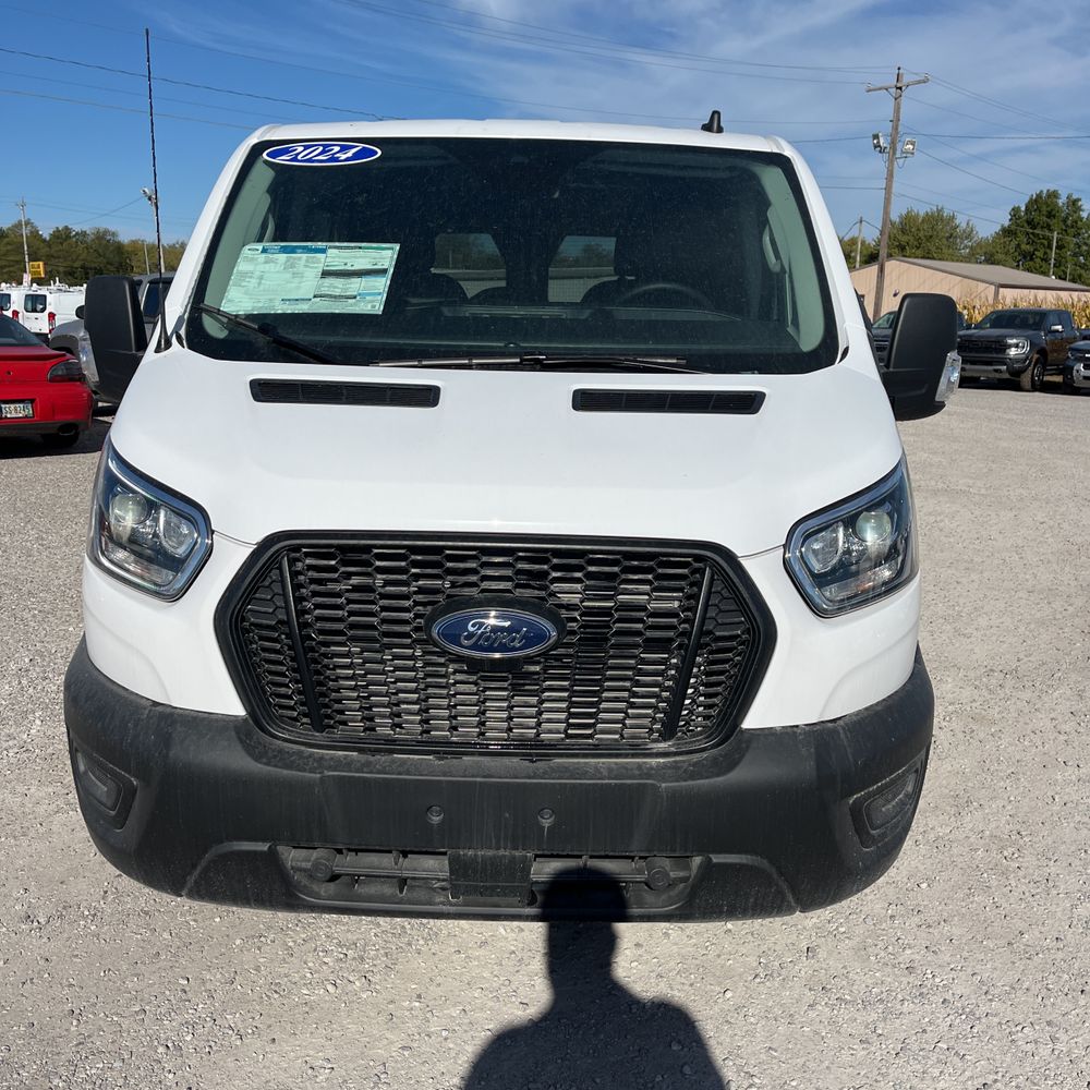 2024 Ford Transit 250