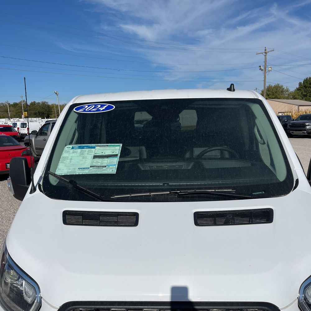 2024 Ford Transit 250