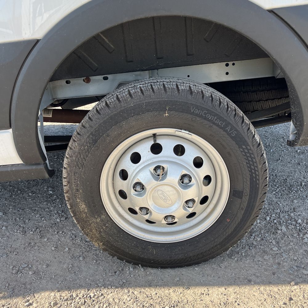 2024 Ford Transit 250