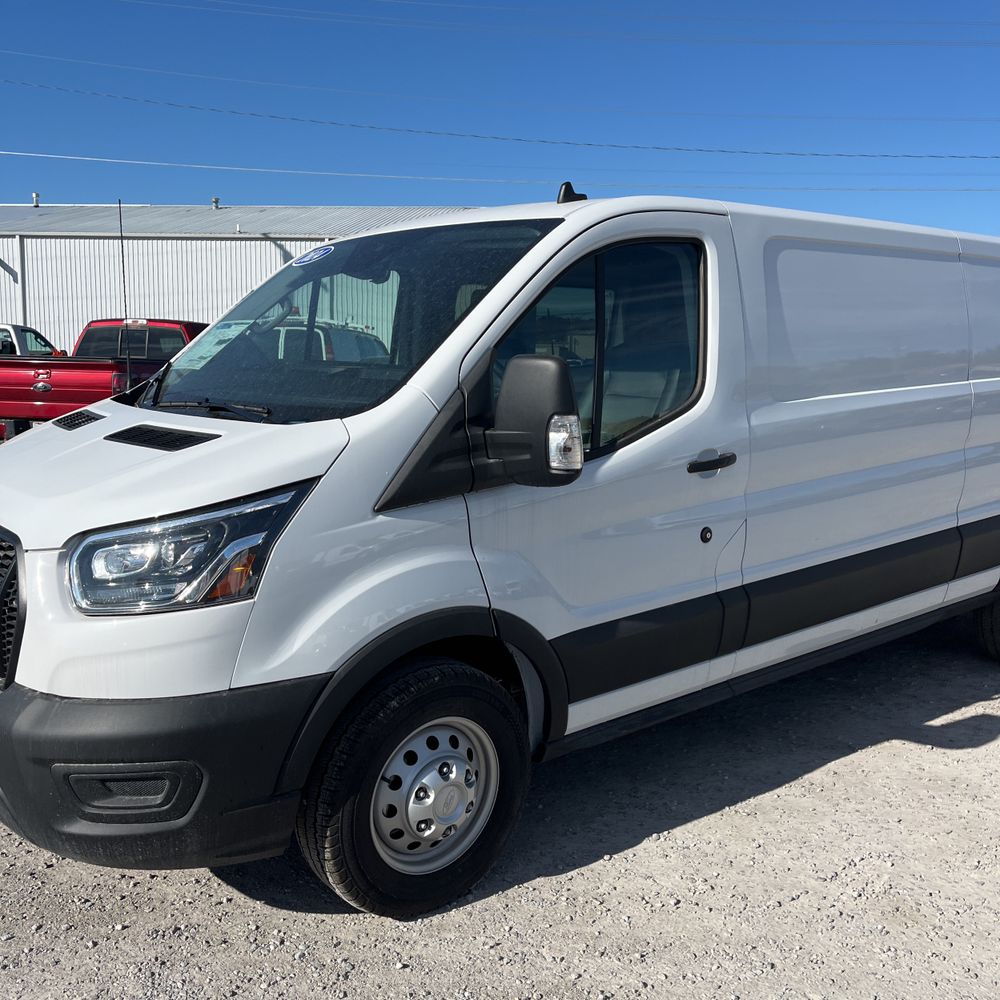 2024 Ford Transit 250