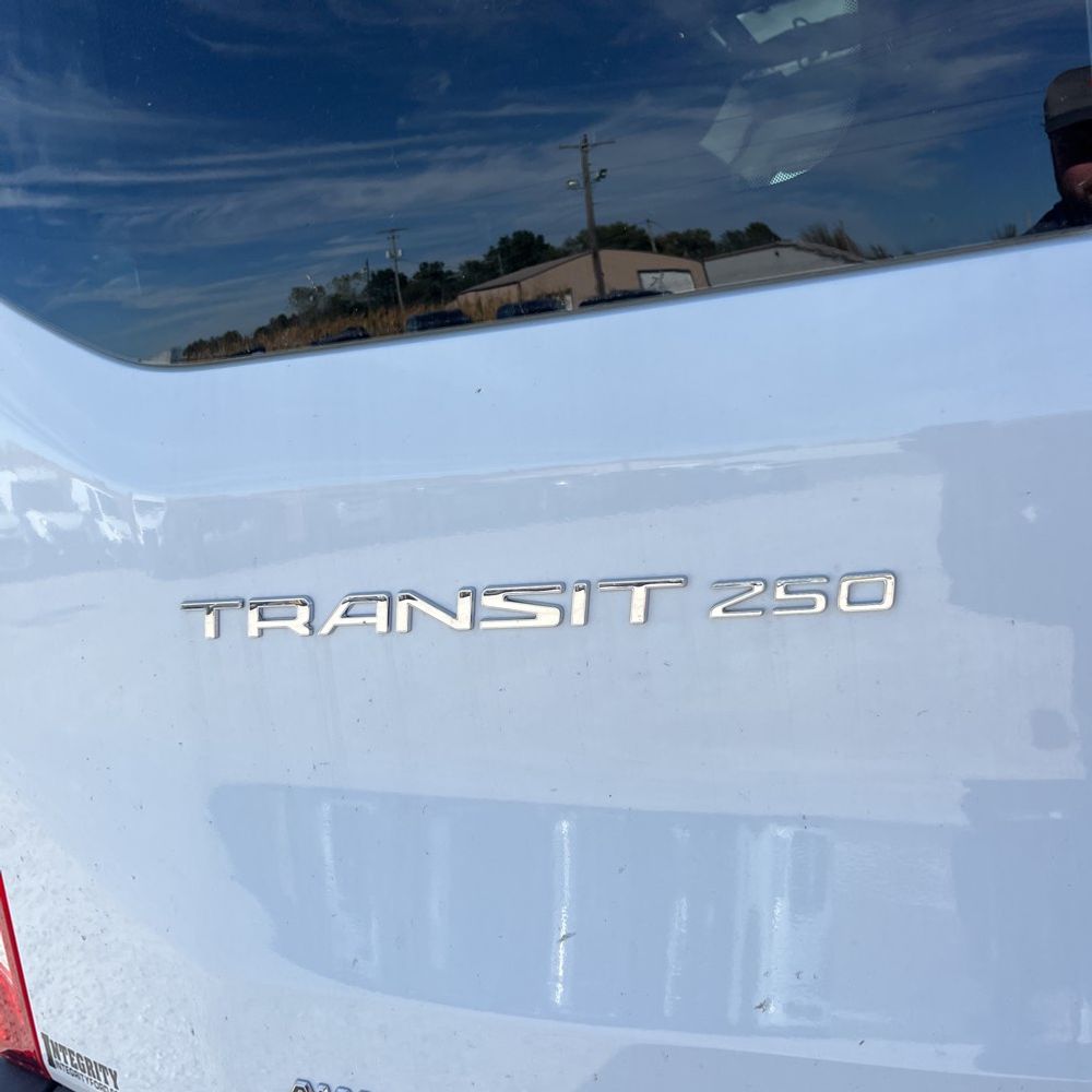 2024 Ford Transit 250