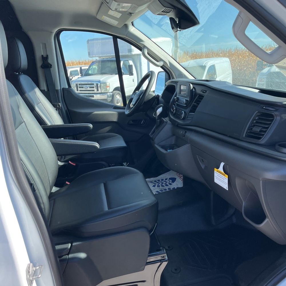 2024 Ford Transit 250