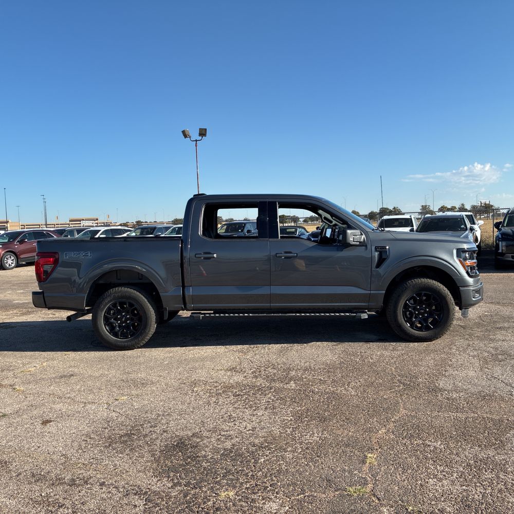 2025 Ford F-150 XLT
