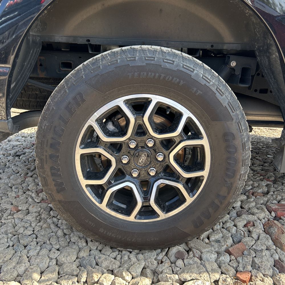 2023 Ford F150 XLT