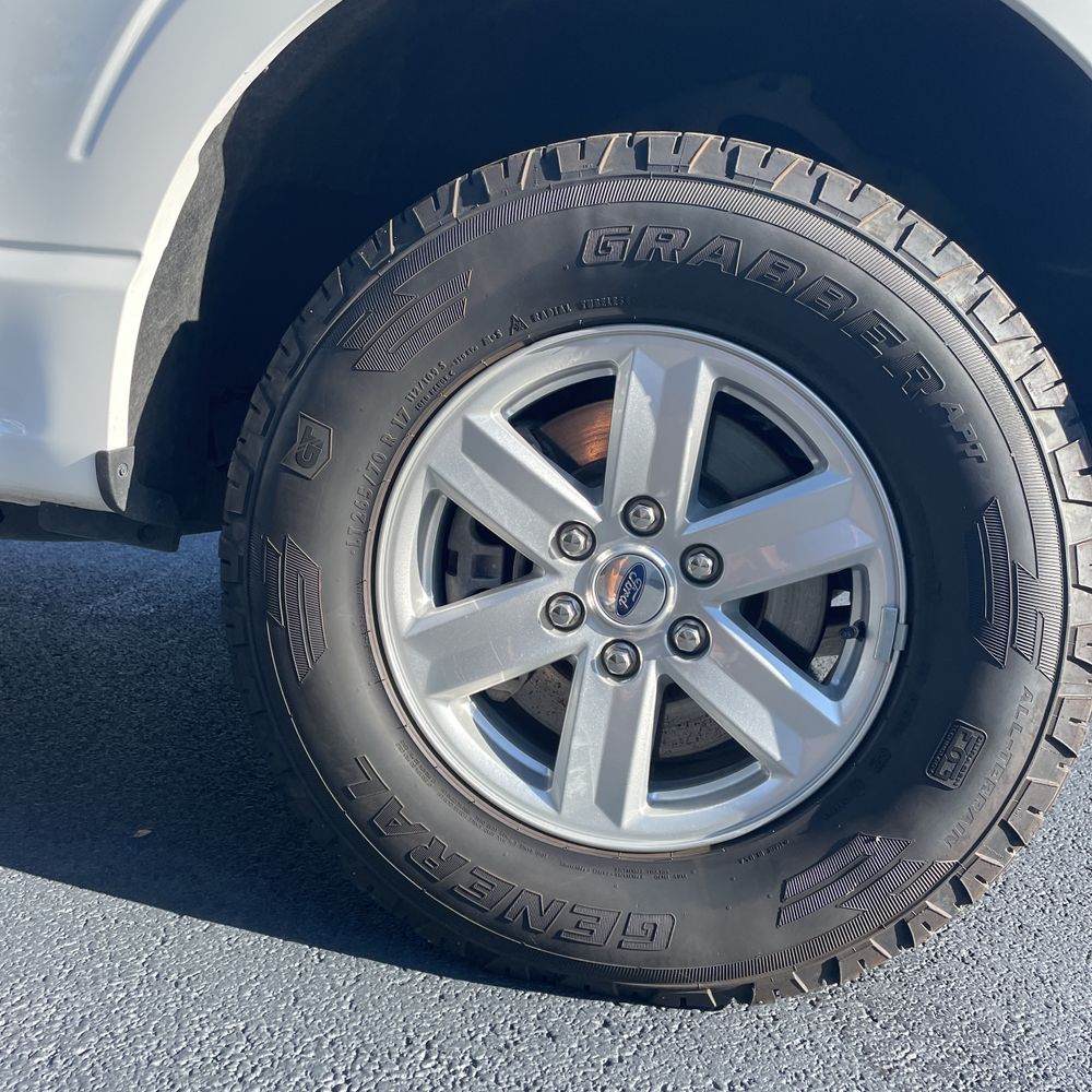 2023 Ford F150 XLT