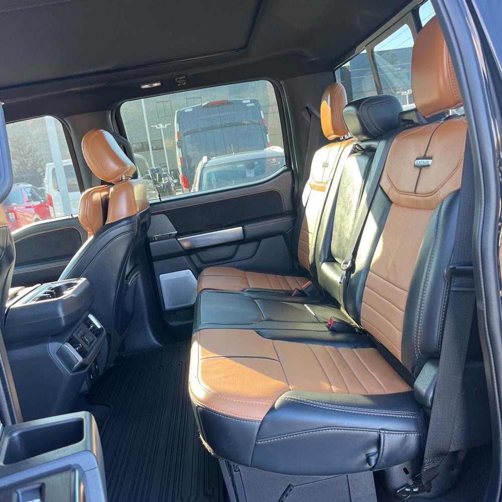 2022 Ford F-150 Platinum