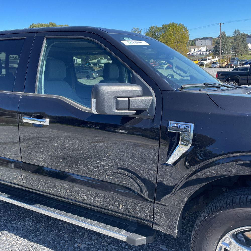 2023 Ford F150 XLT