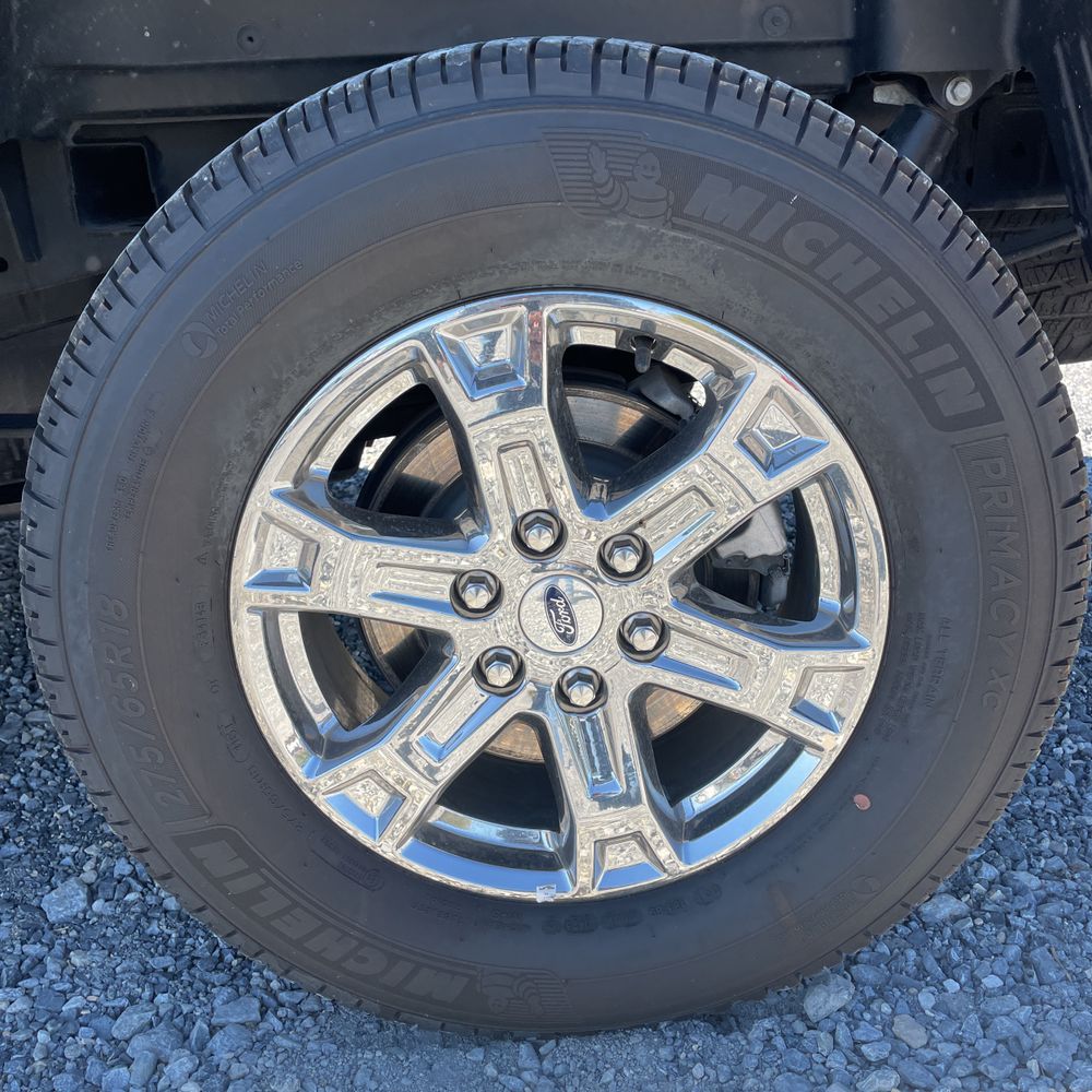 2023 Ford F150 XLT