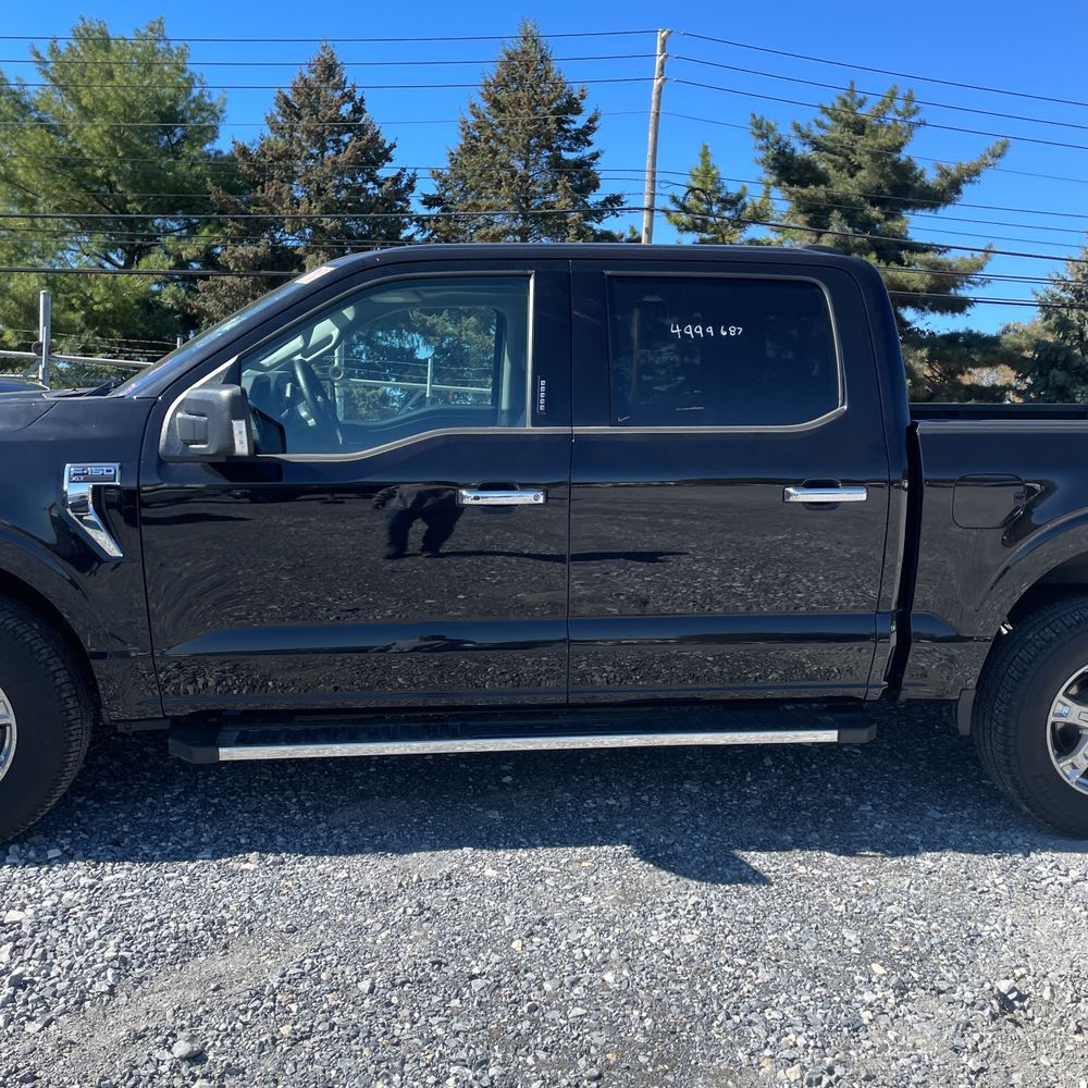 2023 Ford F150 XLT
