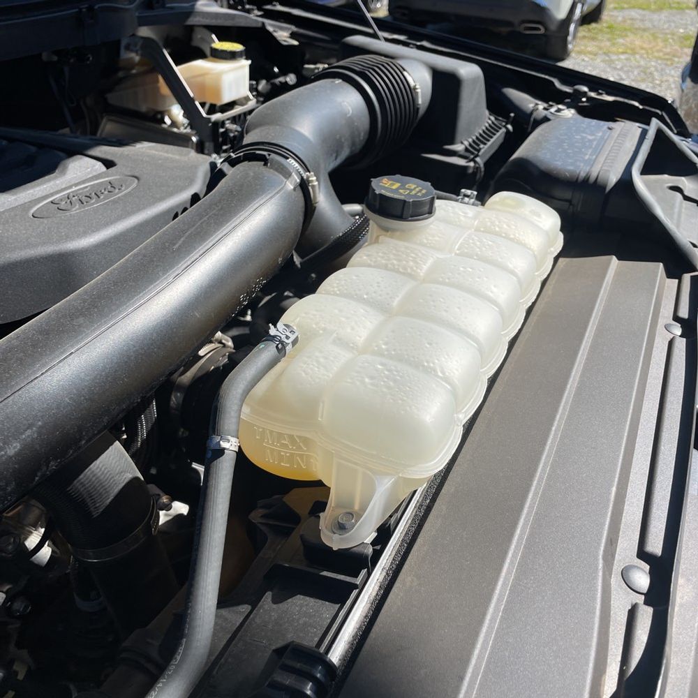 2023 Ford F150 XLT