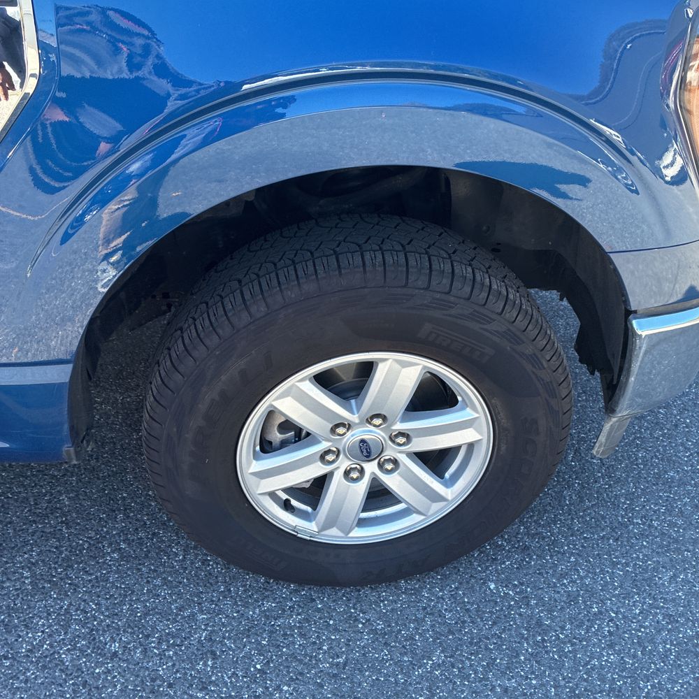2023 Ford F150 XLT