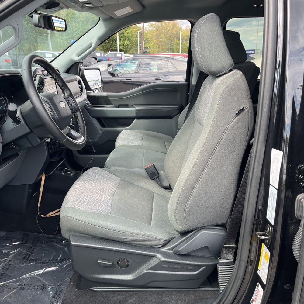 2023 Ford F150 XLT
