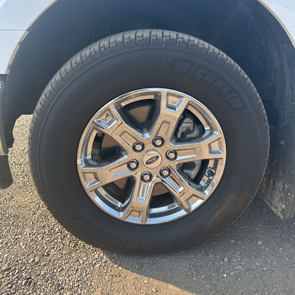 2023 Ford F150 XLT