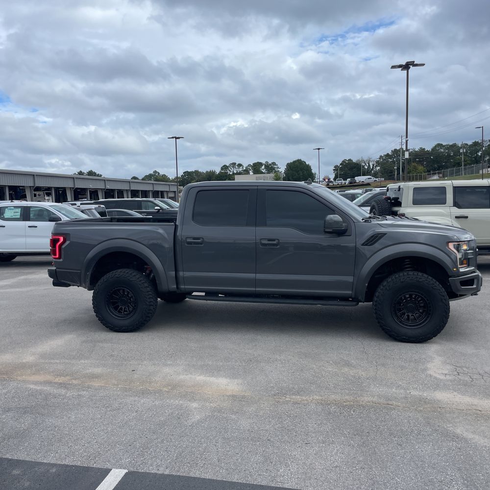 2020 Ford F-150 Raptor