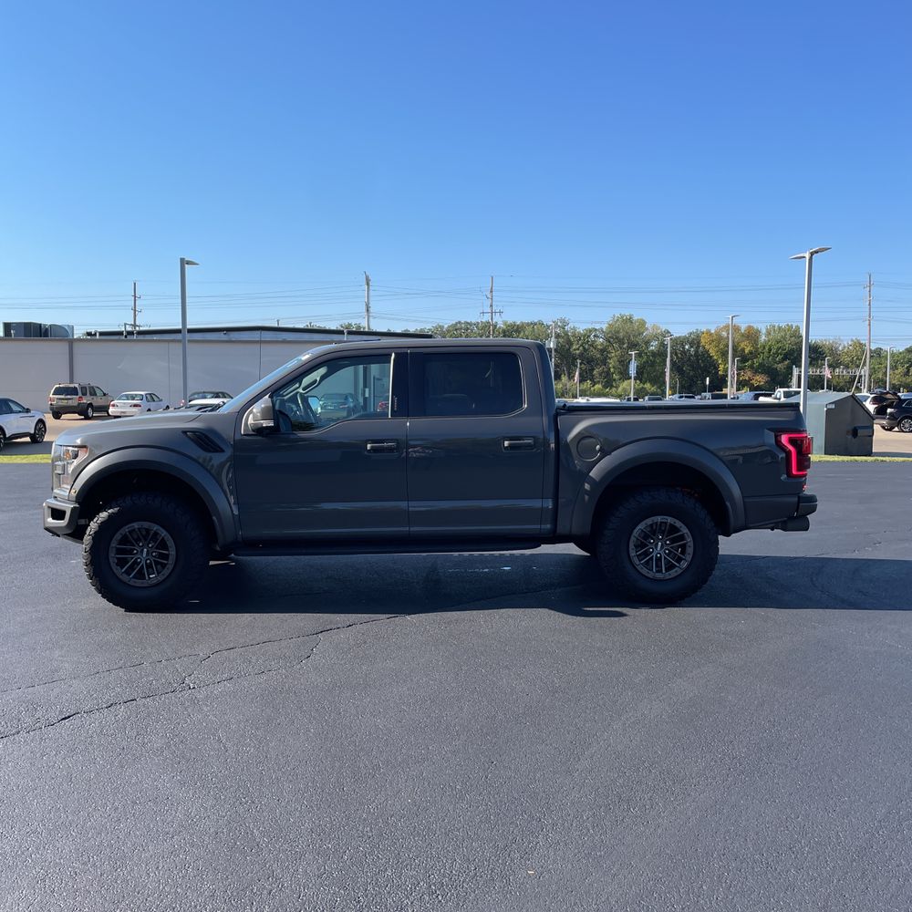 2020 Ford F-150 Raptor