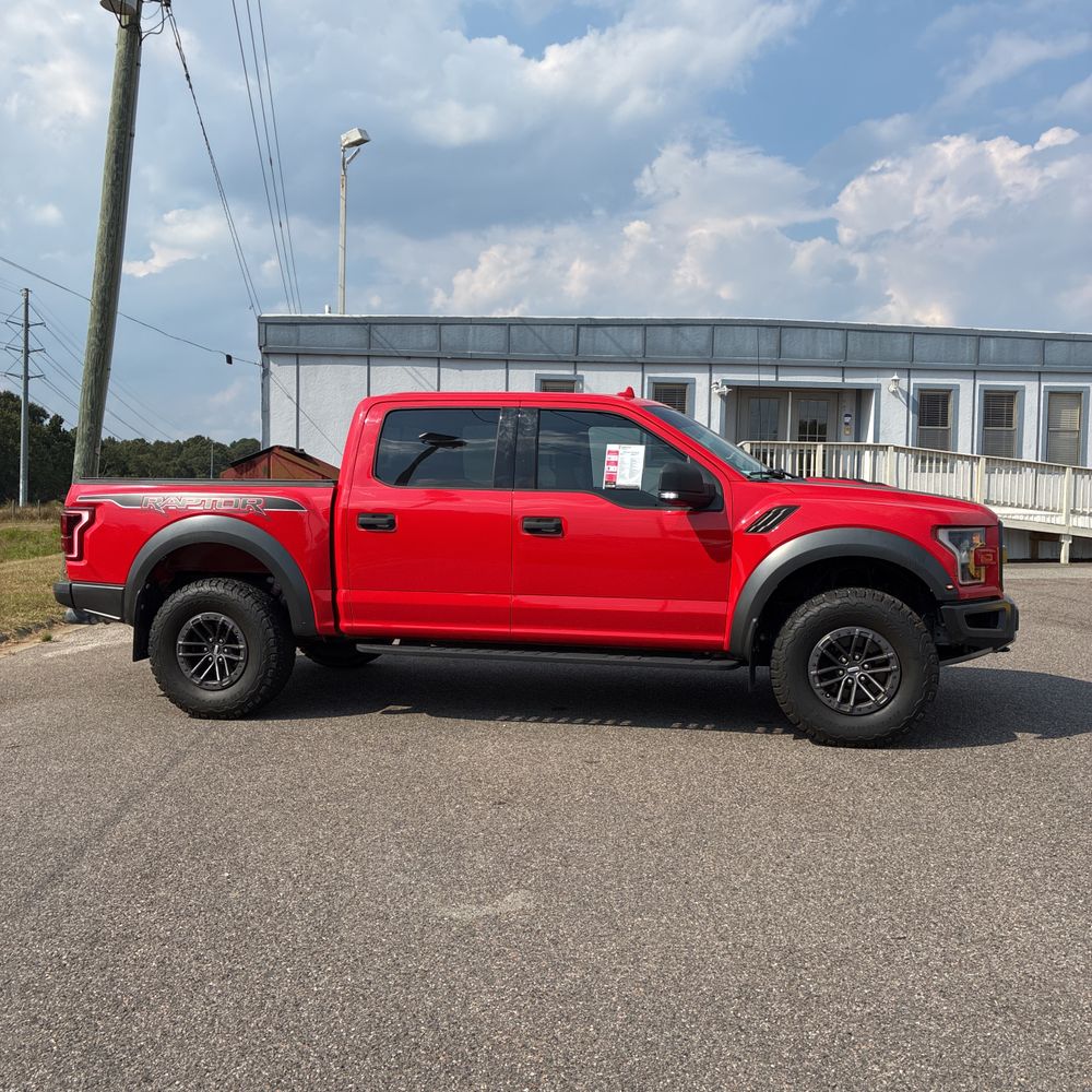2020 Ford F-150 Raptor