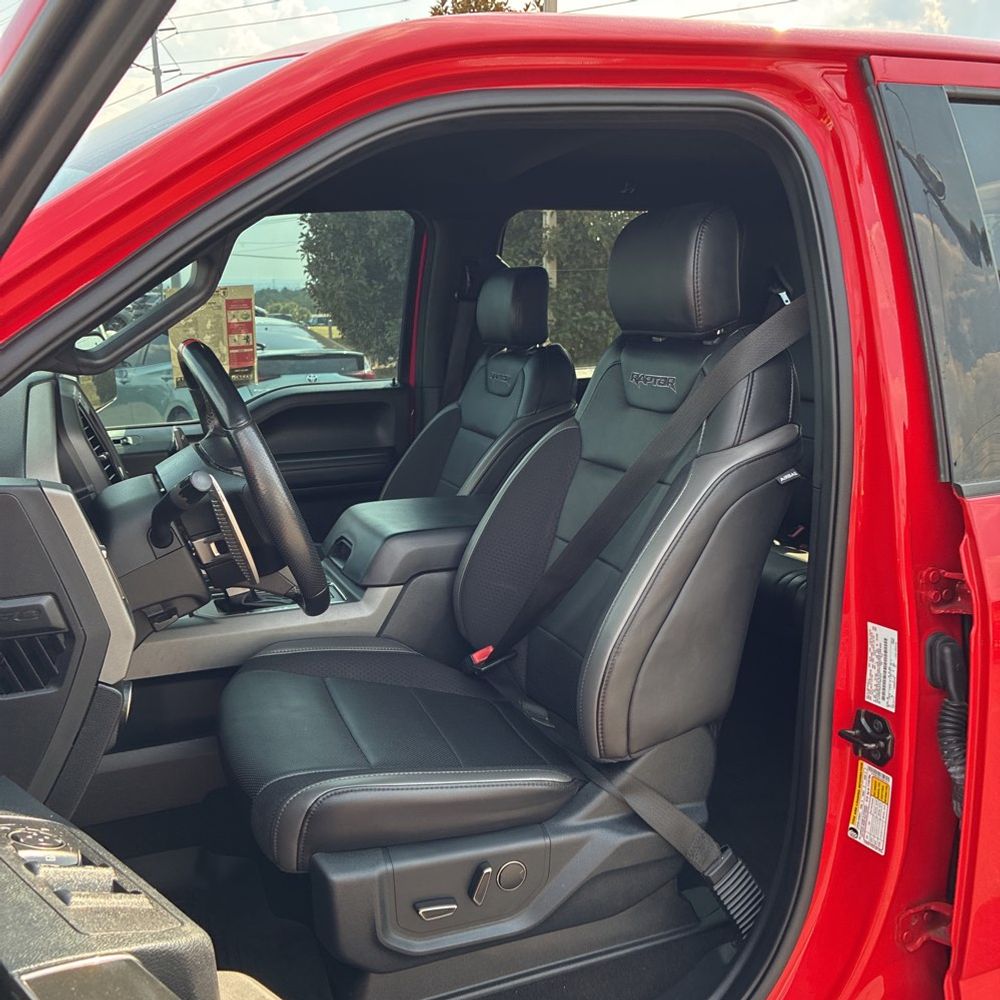 2020 Ford F-150 Raptor