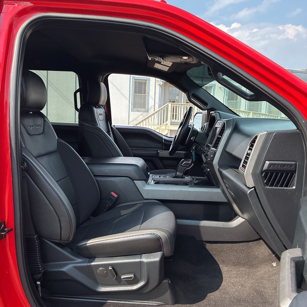 2020 Ford F-150 Raptor