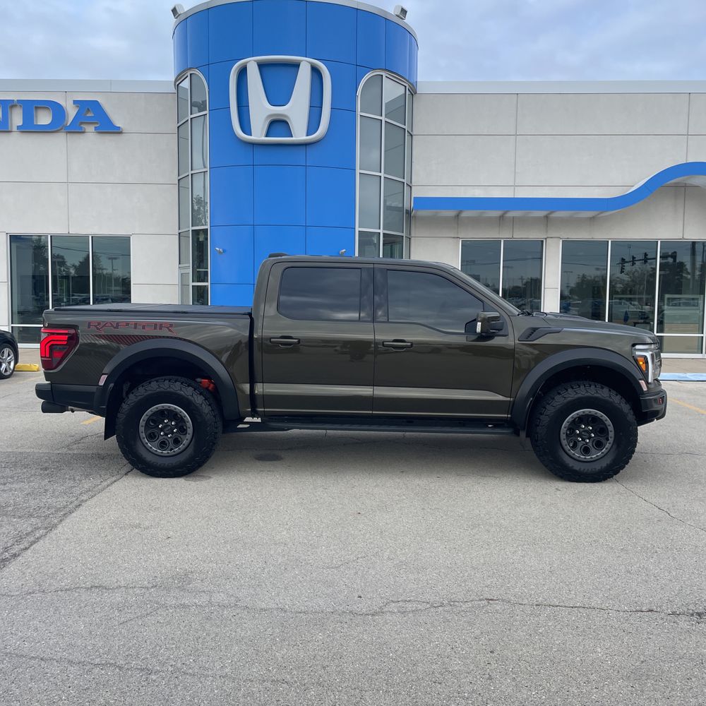 2025 Ford F-150 Raptor
