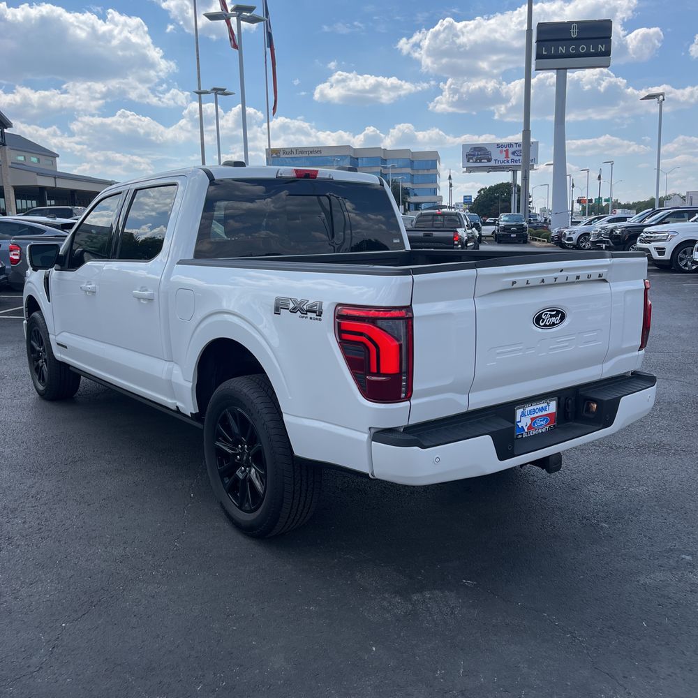 2025 Ford F-150 Platinum