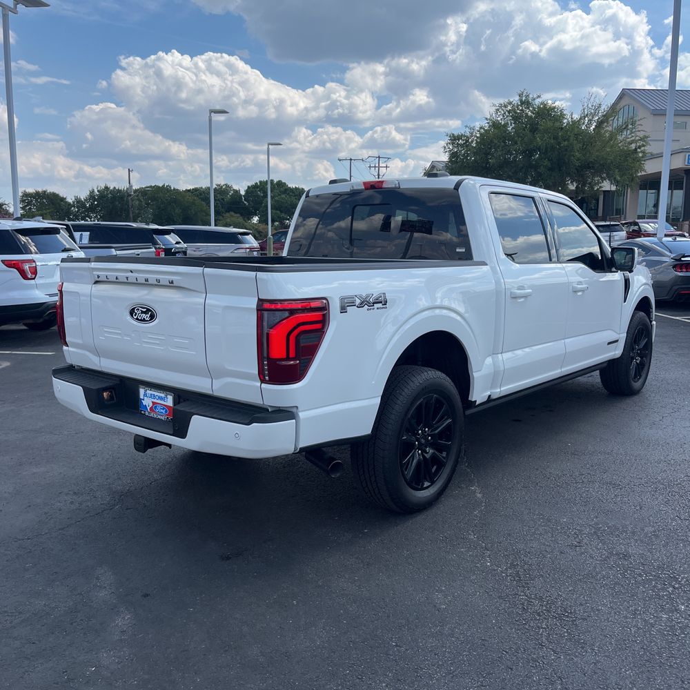 2025 Ford F-150 Platinum