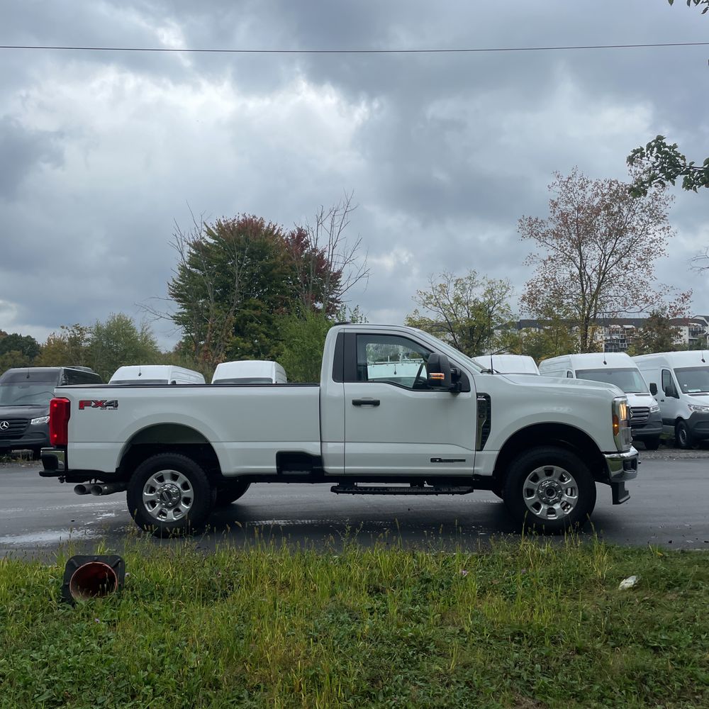 2024 Ford F-350 Super Duty XLT