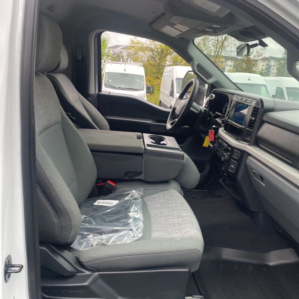 2024 Ford F-350 Super Duty XLT
