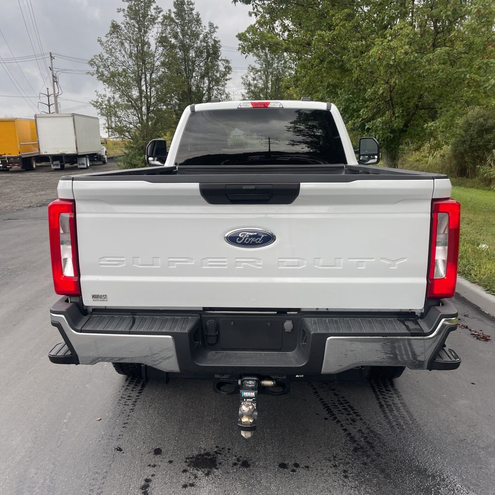 2024 Ford F-350 Super Duty XLT