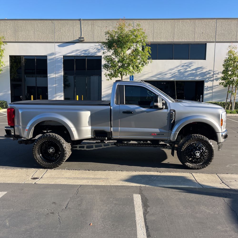 2024 Ford F-450 Super Duty XLT