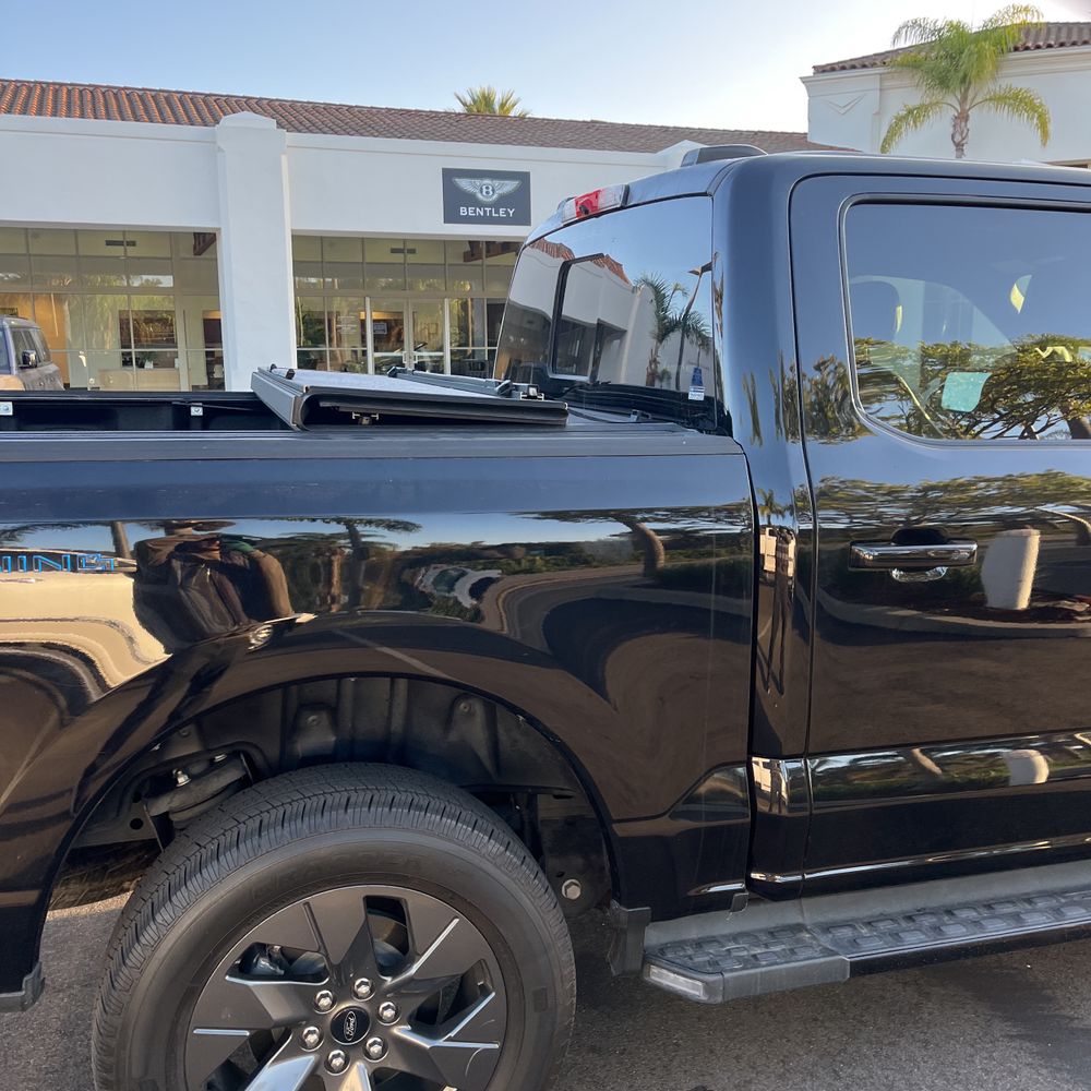 2022 Ford F-150 Lightning Lariat