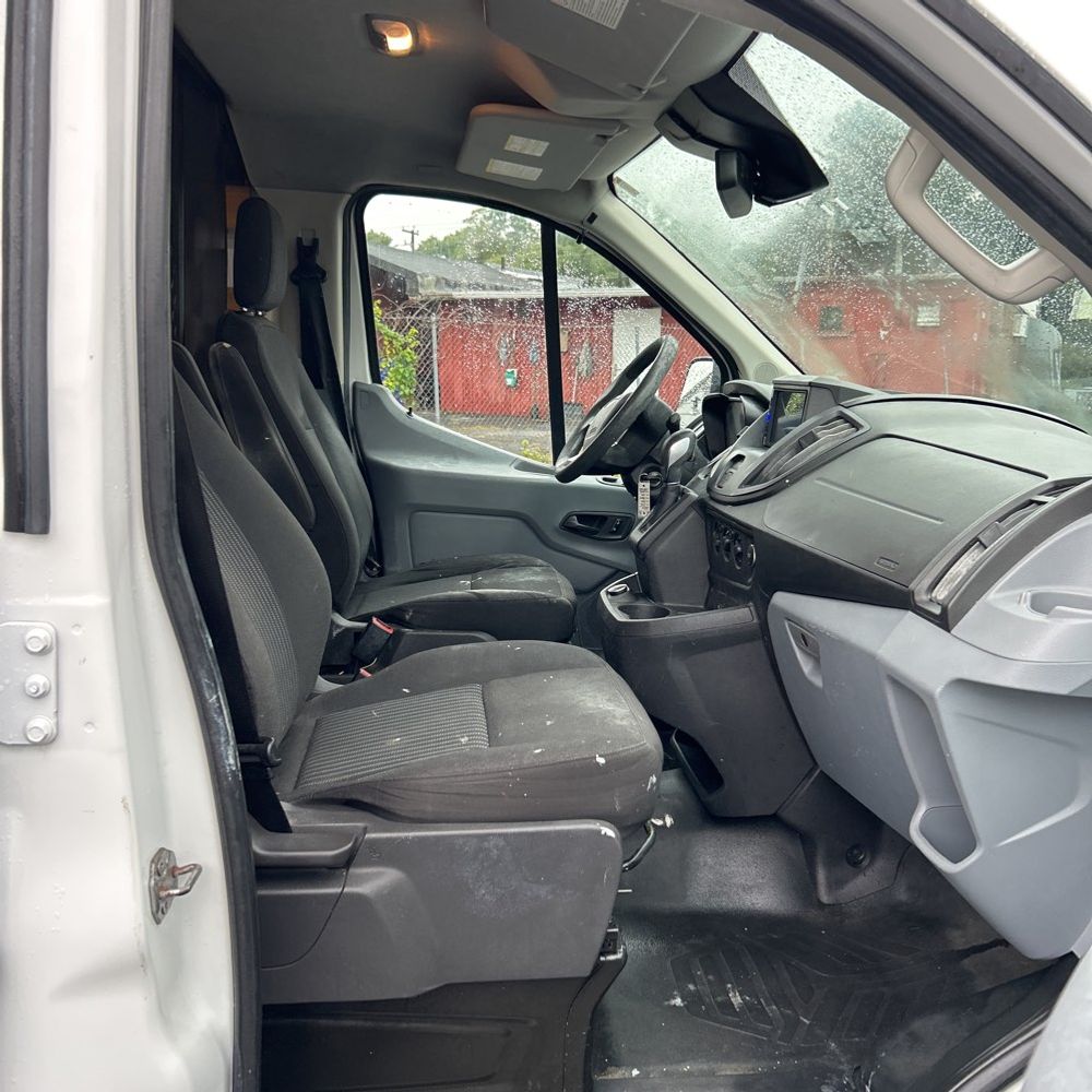 2018 Ford Transit 250