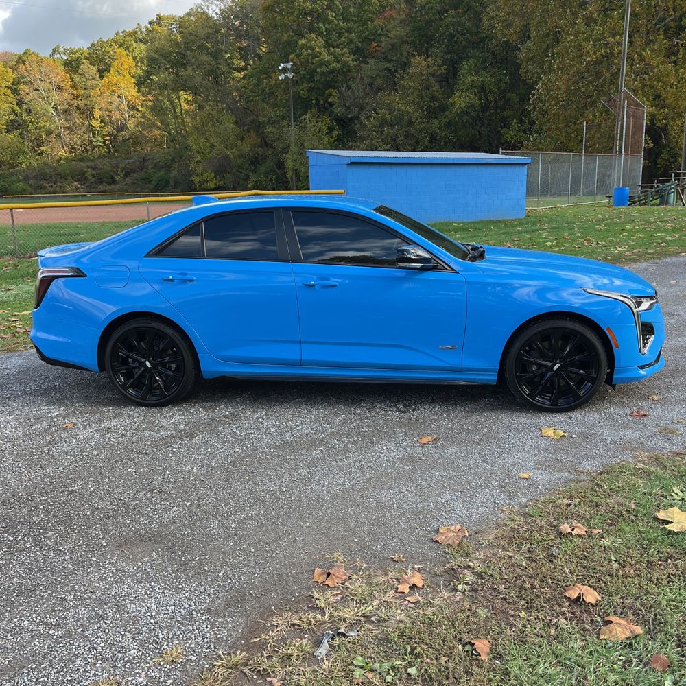 2022 Cadillac CT4 V-Series 2.7T