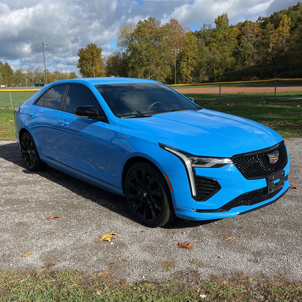 2022 Cadillac CT4 V-Series 2.7T