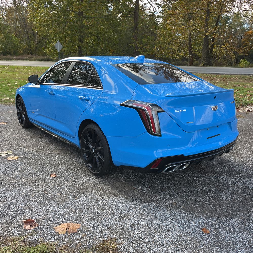 2022 Cadillac CT4 V-Series 2.7T