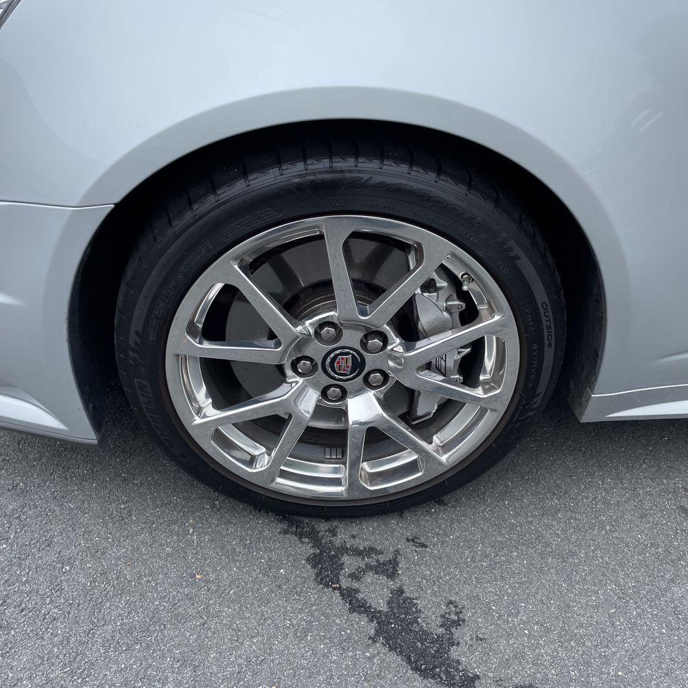 2009 Cadillac CTS-V Base