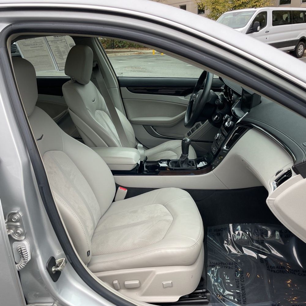 2009 Cadillac CTS-V Base