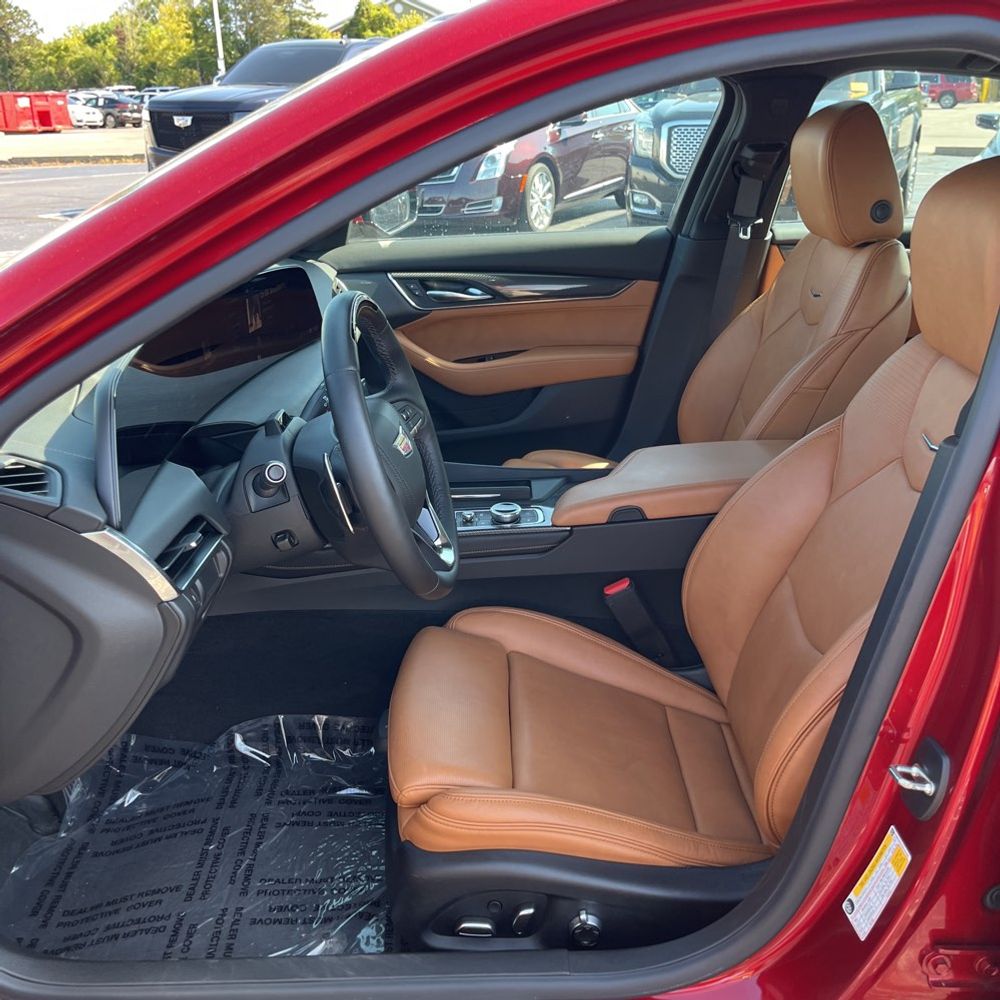 2025 Cadillac CT5 Premium Luxury