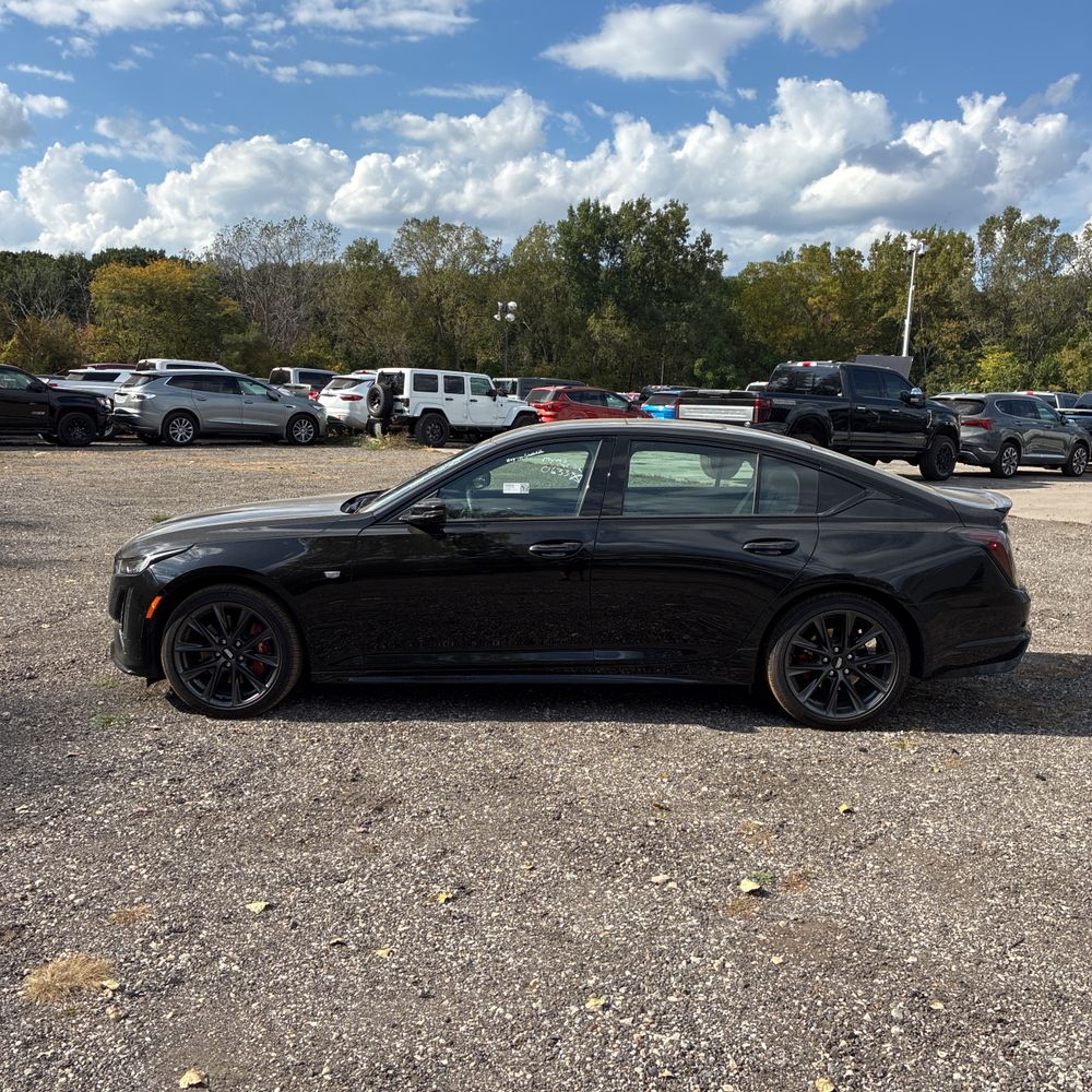 2024 Cadillac CT5 Sport