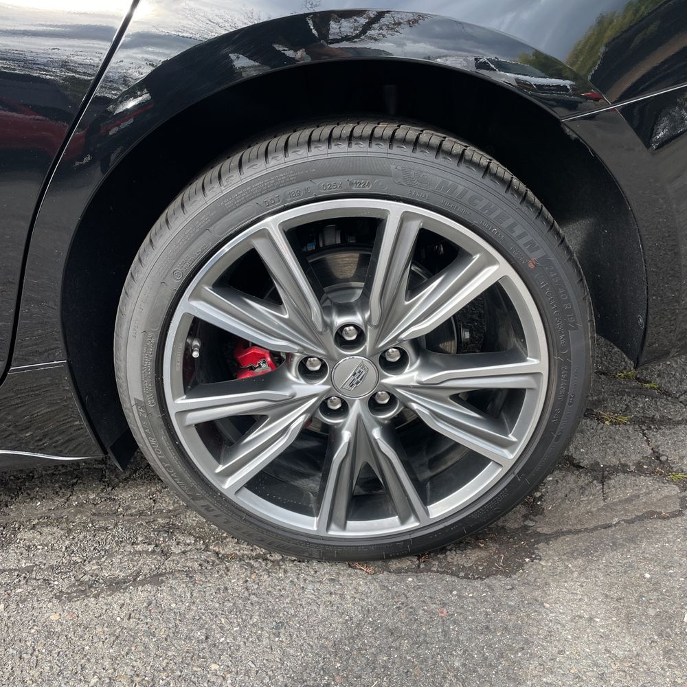 2025 Cadillac CT5-V Base
