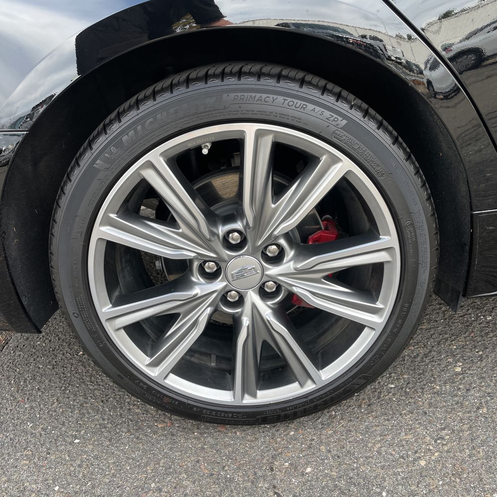 2025 Cadillac CT5-V Base