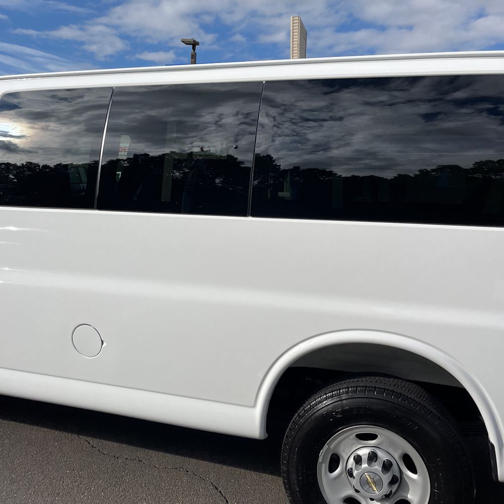 2025 Chevrolet Express LS 3500