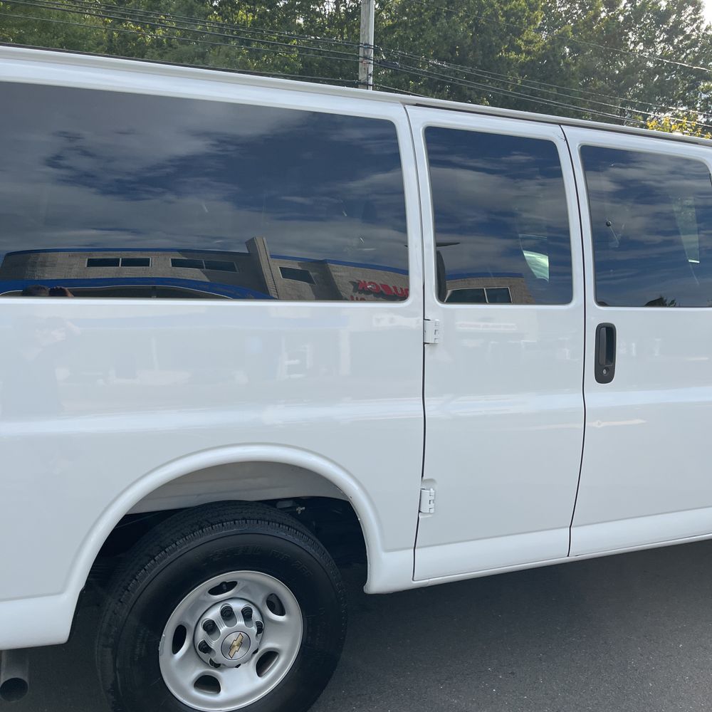 2025 Chevrolet Express LS 3500