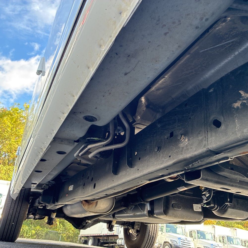 2025 Chevrolet Express LS 3500