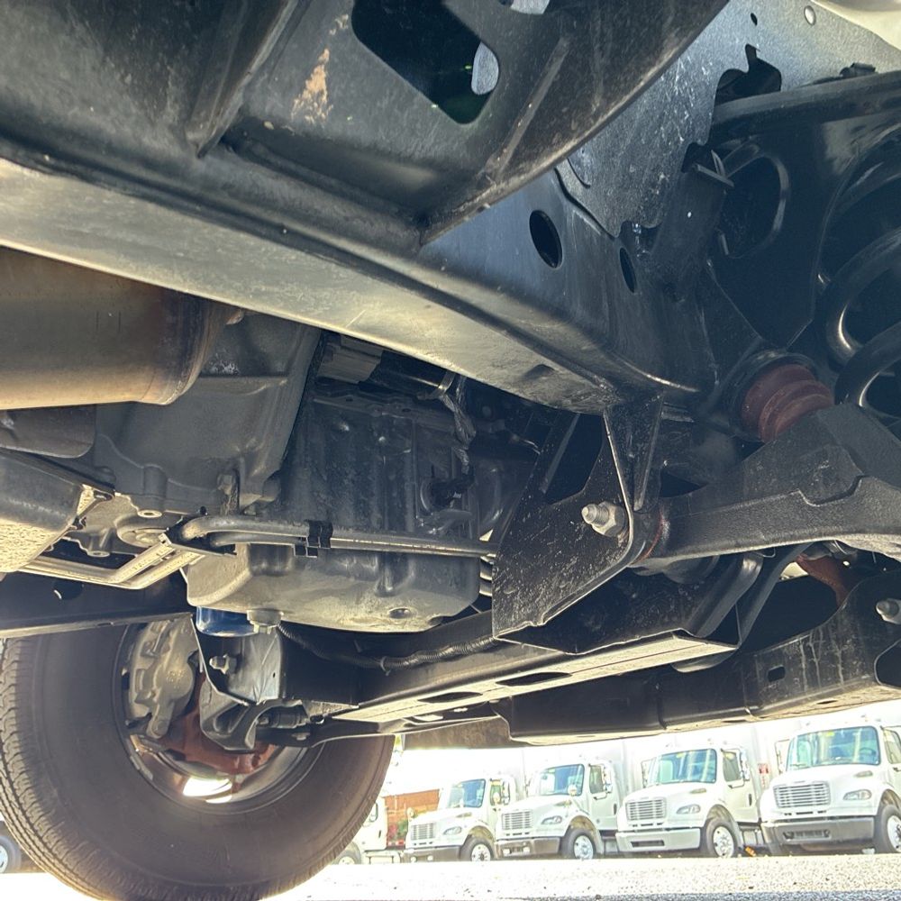 2025 Chevrolet Express LS 3500