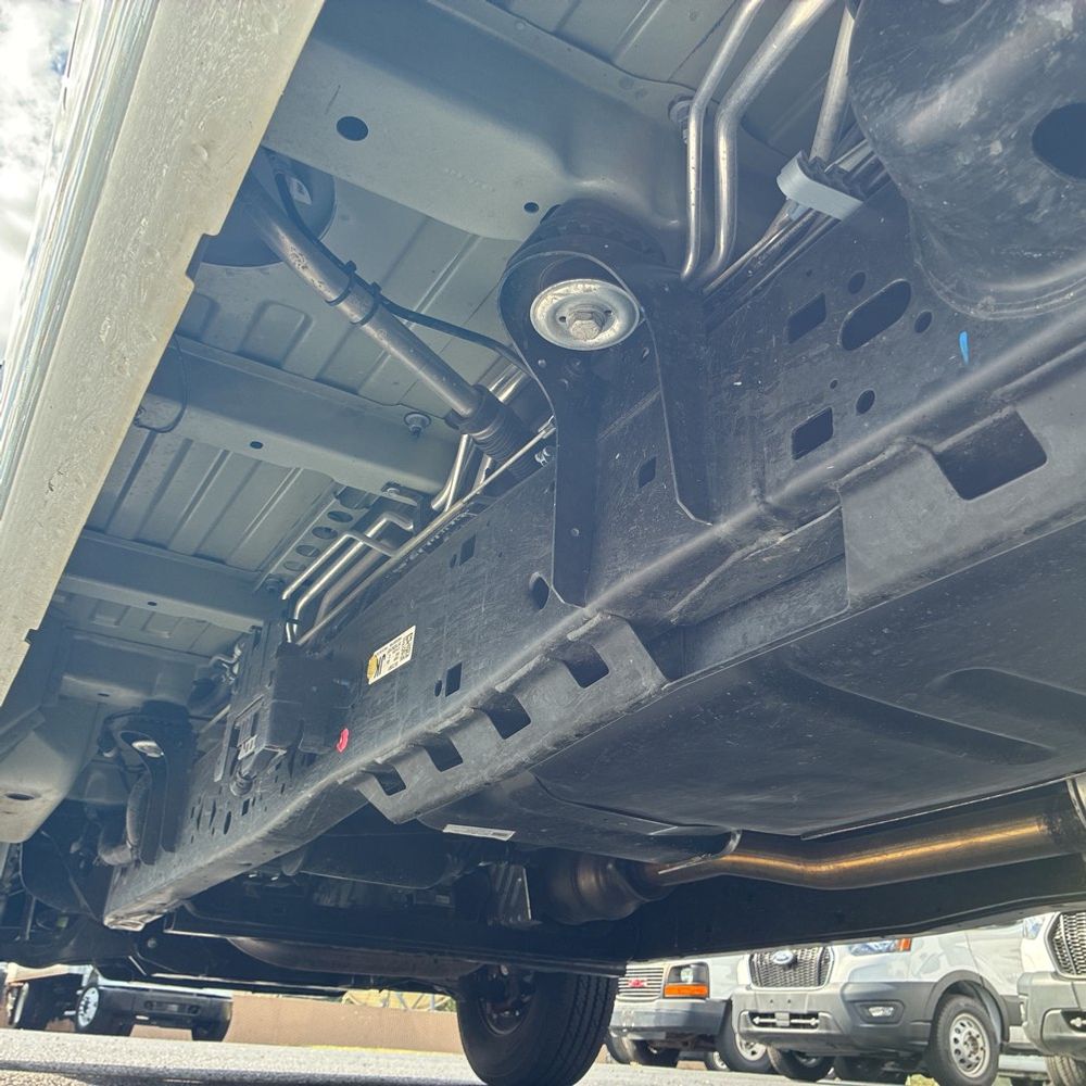 2025 Chevrolet Express LS 3500