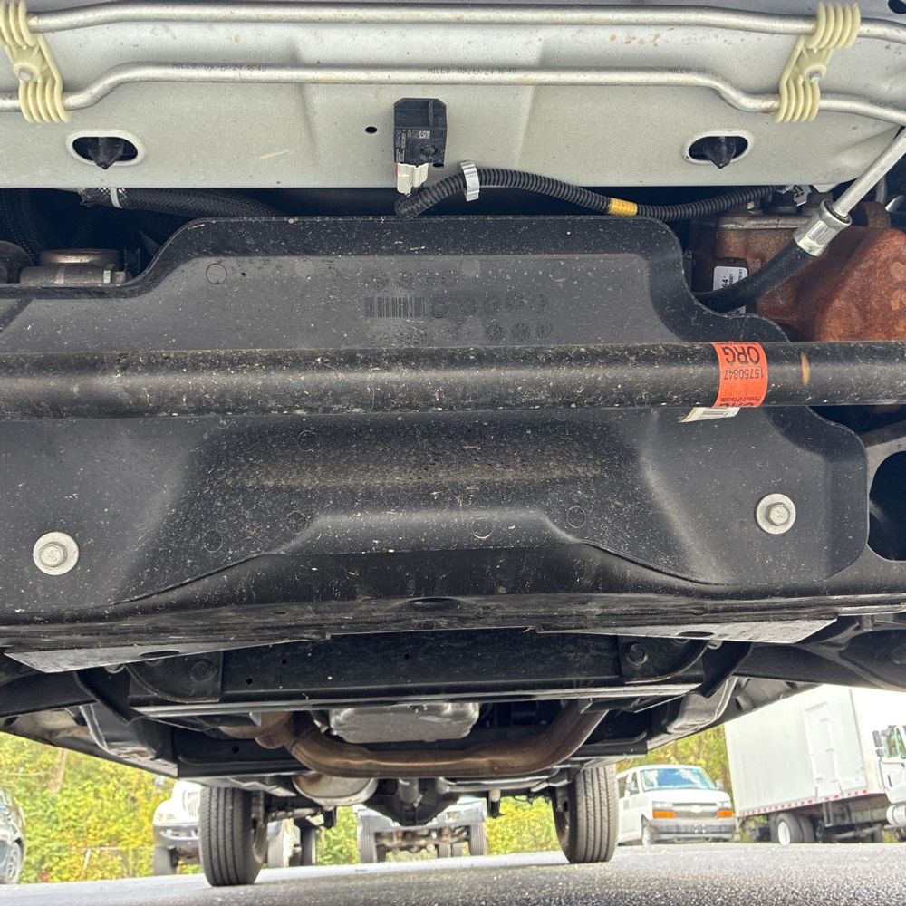 2025 Chevrolet Express LS 3500