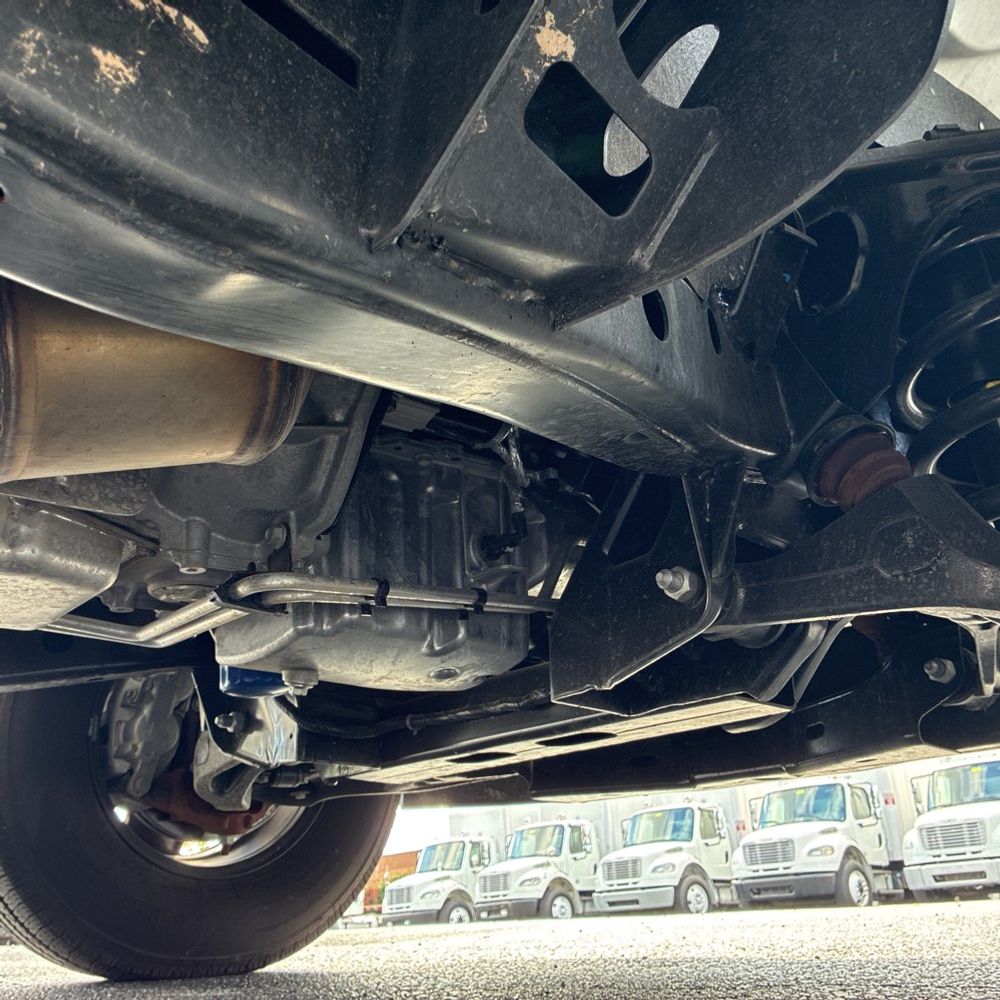 2025 Chevrolet Express LS 3500